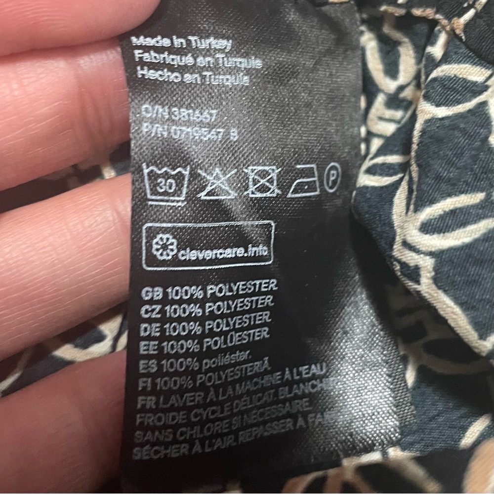 H&M Patterned Pants - Picture 6 of 6
